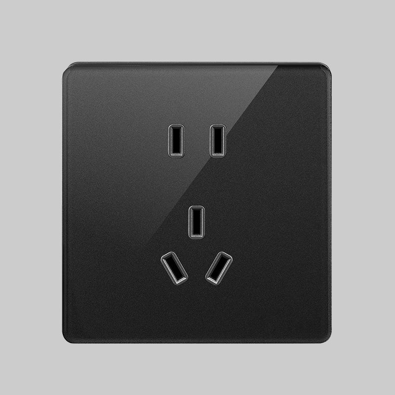 南宫NG·28相信品牌力量五孔插座(R86-G35) 