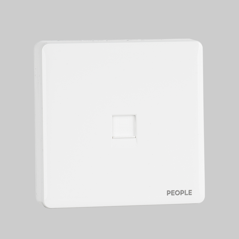 南宫NG·28相信品牌力量⼀联电脑插座(RM6) 